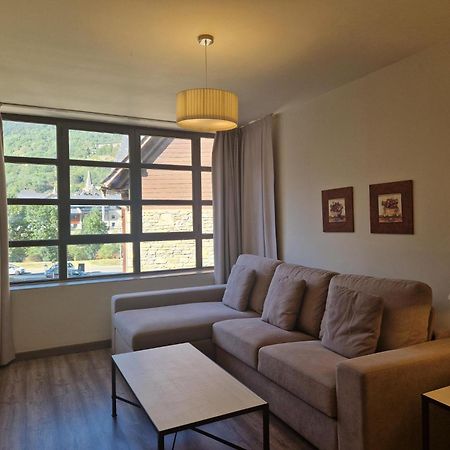 Eth Palai Aparthotel Vielha Exteriör bild