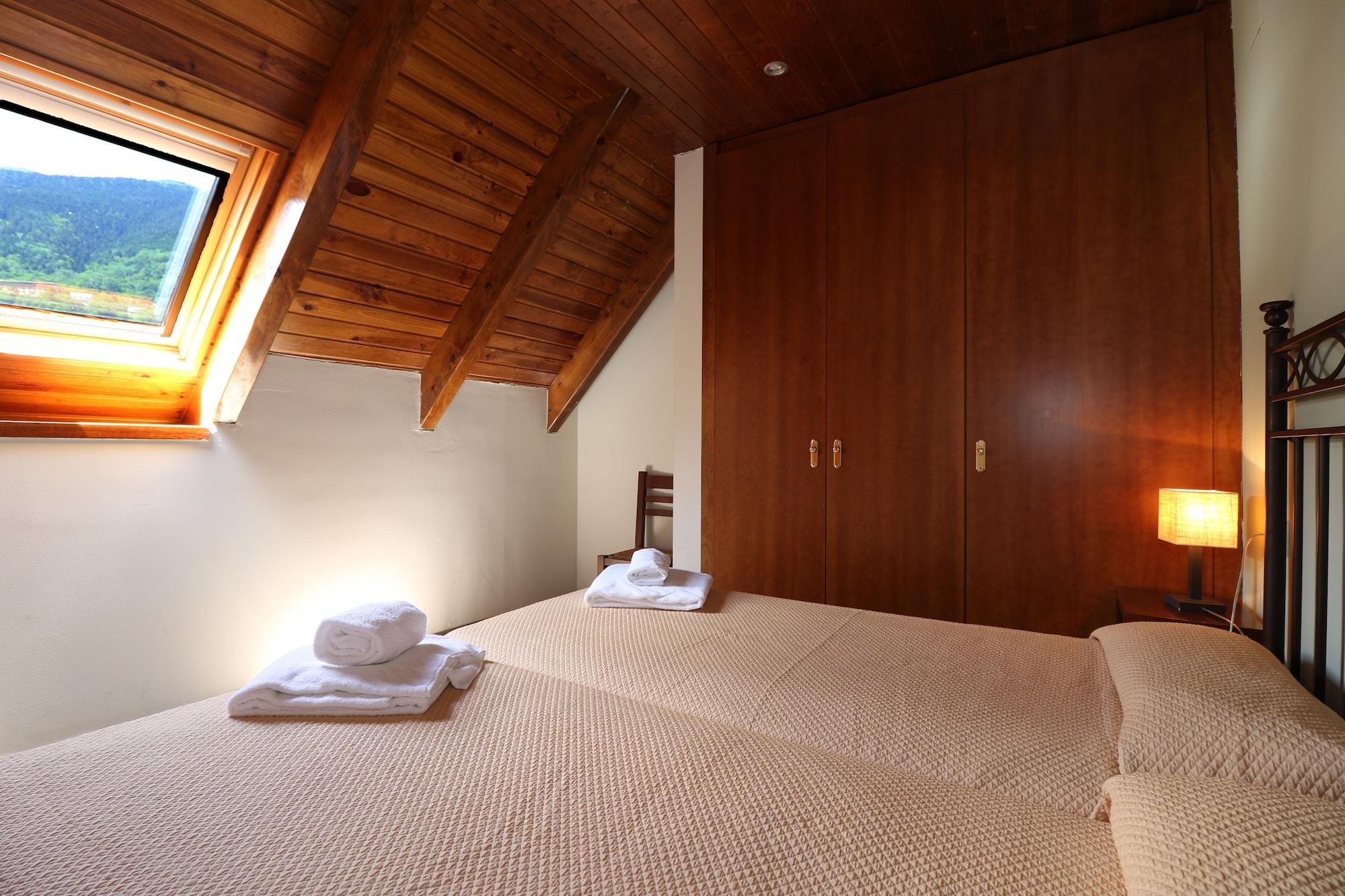 Eth Palai Aparthotel Vielha Exteriör bild