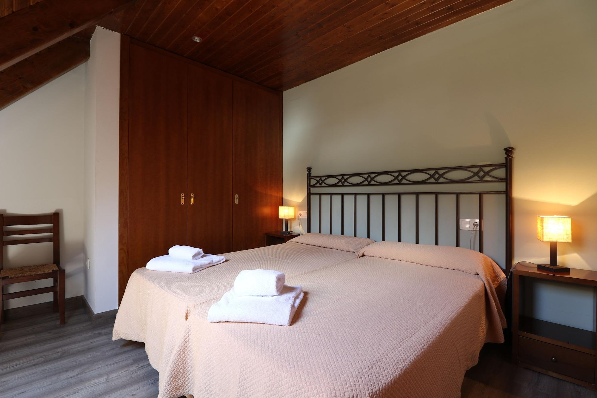 Eth Palai Aparthotel Vielha Exteriör bild