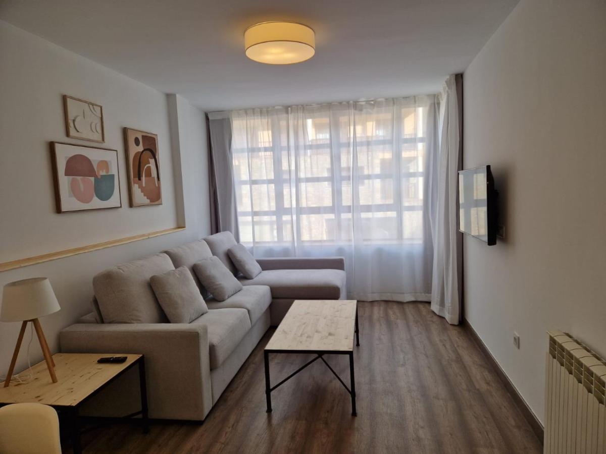 Eth Palai Aparthotel Vielha Exteriör bild