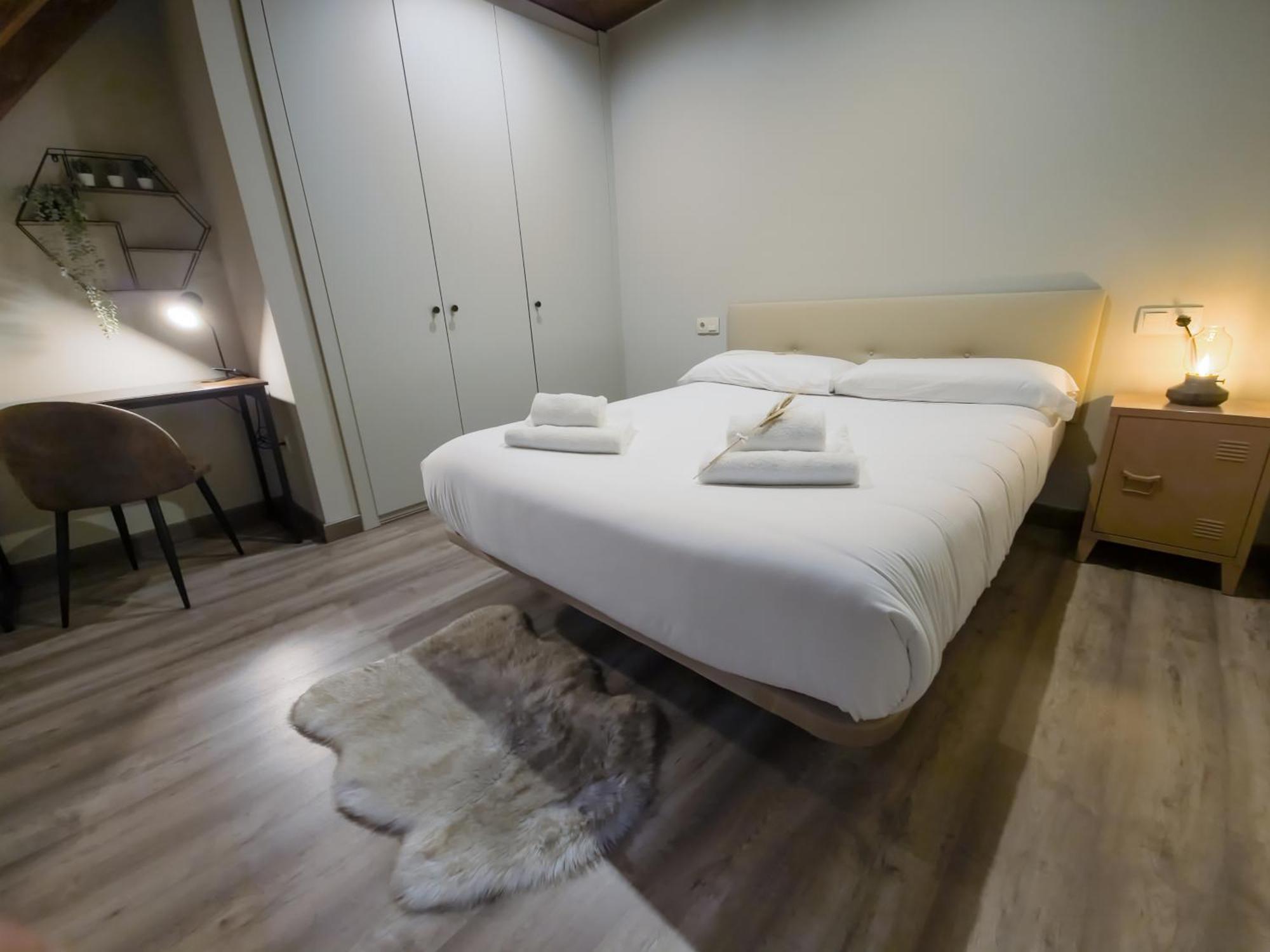 Eth Palai Aparthotel Vielha Exteriör bild
