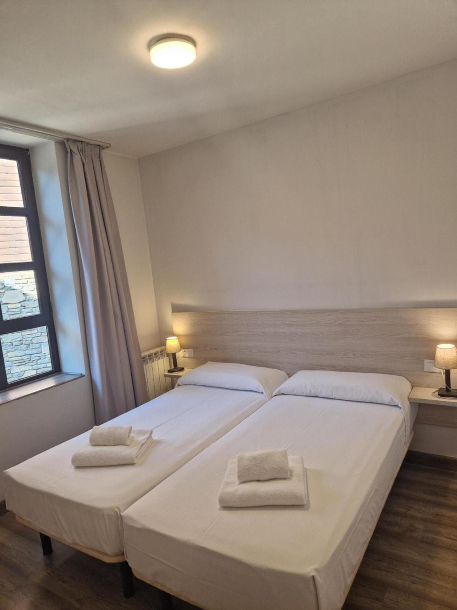 Eth Palai Aparthotel Vielha Exteriör bild