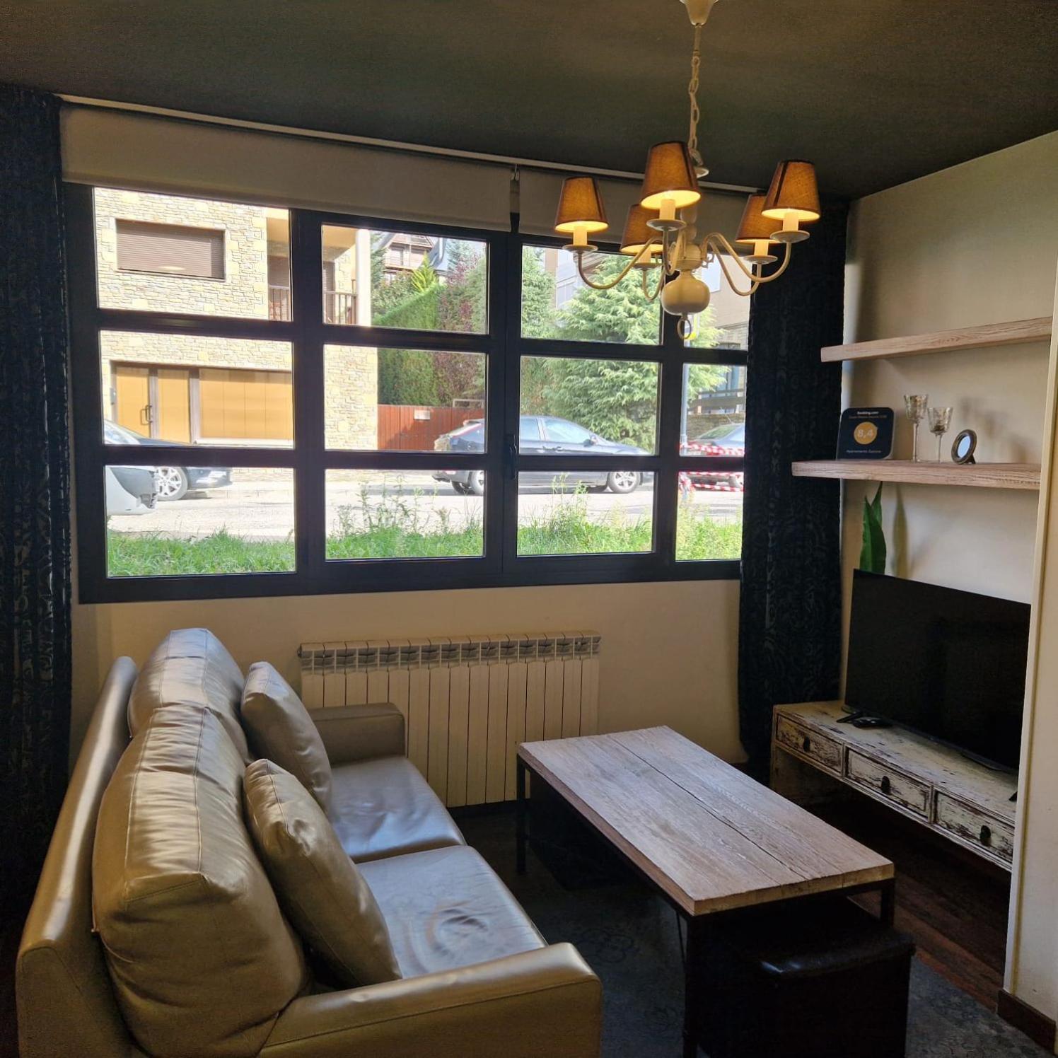 Eth Palai Aparthotel Vielha Exteriör bild
